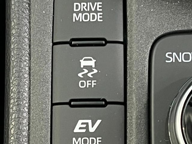ヤリスクロス ハイブリッドＧ　４ＷＤ　前後ドラレコ　純正ディスプレイオーディオ　バックカメラ　ＥＴＣ　衝突被害軽減ブレーキ　クリアランスソナー　レーンアシスト　ＢＳＭ　ダウンヒルアシスト　クルコン　ＵＳＢ　ＢＴ接続　ＬＥＤライト（22枚目）