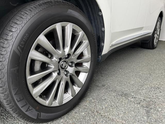 ハリアーハイブリッド プレミアム アドバンスドパッケージ 4WD 前方ドラレコ ETC レーダー探知機 クルコン モデリスタエアロ パワーバックドア JBLスピーカー 純正ナビ 全周囲モニター LEDライト オートライト オートハイビーム USB AUX(8枚目)