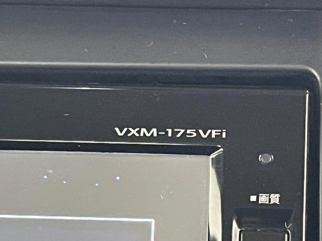 N-BOXカスタム G SSパッケージ メモリーナビ フルセグTV バックカメラ ETC シートヒーター 両側電動スライドドア HIDライト ステリモ オートライト フォグランプ 純正エンスタ Bluetooth接続(16枚目)