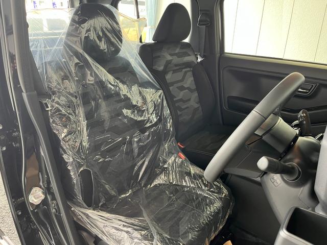 タフト G ダーククロムベンチャー 届出済未使用車 4WD 衝突被害軽減ブレーキ クリアランスソナー ムーンルーフ バックカメラ パワーモード オートライト LEDライト シートヒーター USB USB充電 クルコン(9枚目)