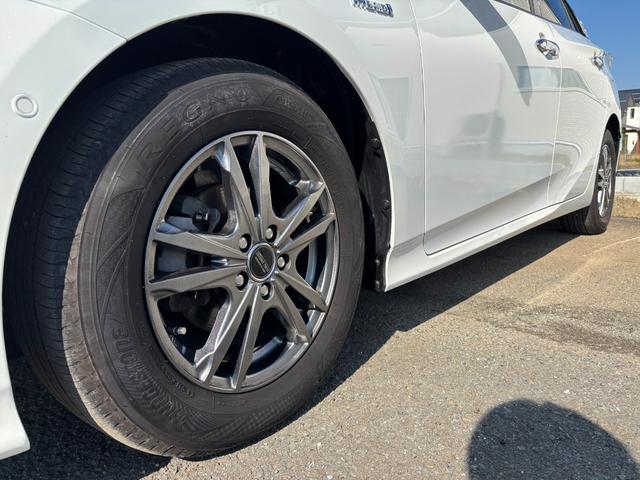 プリウス Ａツーリングセレクション　前後ドラレコ　ＳＤナビ　バックカメラ　フルセグＴＶ　ＥＴＣ　シートヒーター　衝突被害軽減ブレーキ　パーキングアシスト　フロントデアイサー　クリアランスソナー　レーンアシスト　ＢＳＭ　１００Ｖ電源（8枚目）