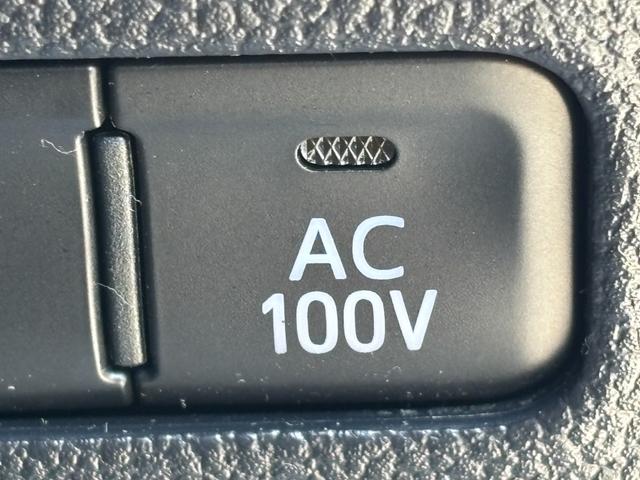 プリウス Ａツーリングセレクション　前後ドラレコ　ＳＤナビ　バックカメラ　フルセグＴＶ　ＥＴＣ　シートヒーター　衝突被害軽減ブレーキ　パーキングアシスト　フロントデアイサー　クリアランスソナー　レーンアシスト　ＢＳＭ　１００Ｖ電源（31枚目）