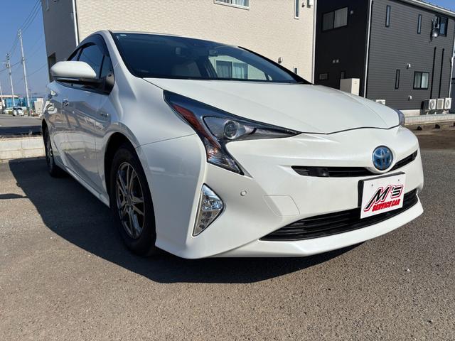 プリウス Ａツーリングセレクション　前後ドラレコ　ＳＤナビ　バックカメラ　フルセグＴＶ　ＥＴＣ　シートヒーター　衝突被害軽減ブレーキ　パーキングアシスト　フロントデアイサー　クリアランスソナー　レーンアシスト　ＢＳＭ　１００Ｖ電源（47枚目）