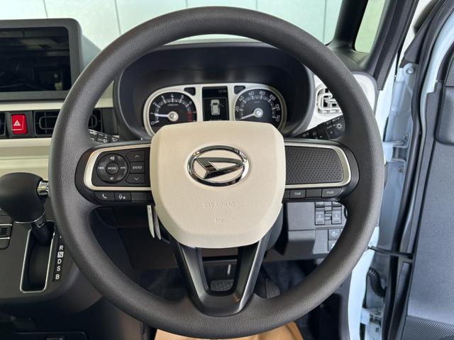 ムーヴキャンバス ストライプスＧ　４ＷＤ　届出済未使用車　衝突被害軽減ブレーキ　バックカメラ　シートヒーター　ドリンクヒーター　両側電動スライドドア　クリアランスソナー　レーンアシスト　オートライト　オートハイビーム　パワーモード（15枚目）