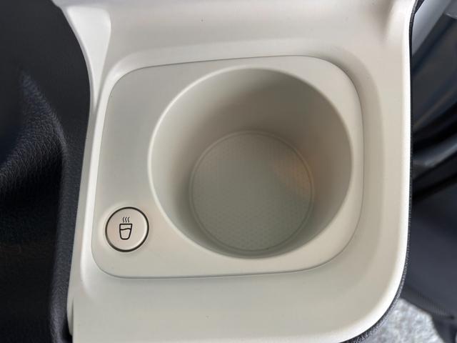 ムーヴキャンバス ストライプスＧ　４ＷＤ　届出済未使用車　衝突被害軽減ブレーキ　バックカメラ　シートヒーター　ドリンクヒーター　両側電動スライドドア　クリアランスソナー　レーンアシスト　オートライト　オートハイビーム　パワーモード（32枚目）