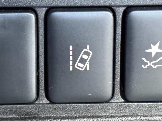 デリカD:5 G 4WD 8人乗り 純正ナビ フルセグTV バックカメラ ETC 両側電動スライドドア 衝突被害軽減ブレーキ フリップダウンモニター レーンアシスト クルコン HDMI BT接続 LEDライト(36枚目)