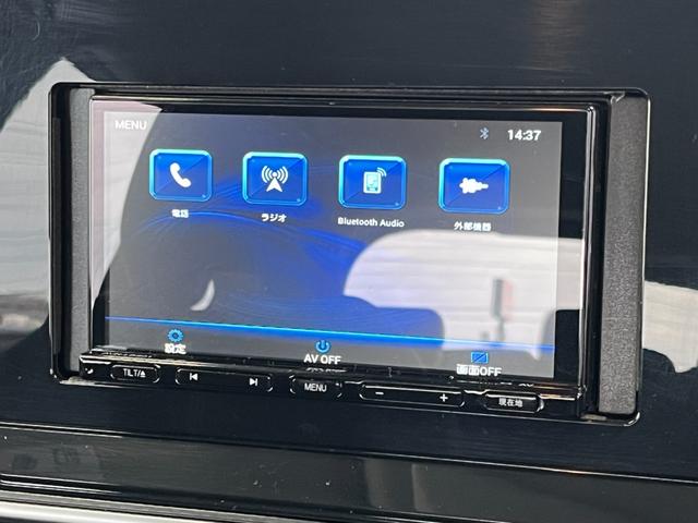 ノート Ｘ　ＦＯＵＲ　４ＷＤ　前方ドラレコ　メモリーナビ　バックカメラ　ＥＴＣ　衝突被害軽減ブレーキ　シートヒーター　クリアランスソナー　レーンアシスト　ステアリングヒーター　オートライト　ＵＳＢ充電　ＡＵＸ　ＵＳＢ　ＢＴ（13枚目）