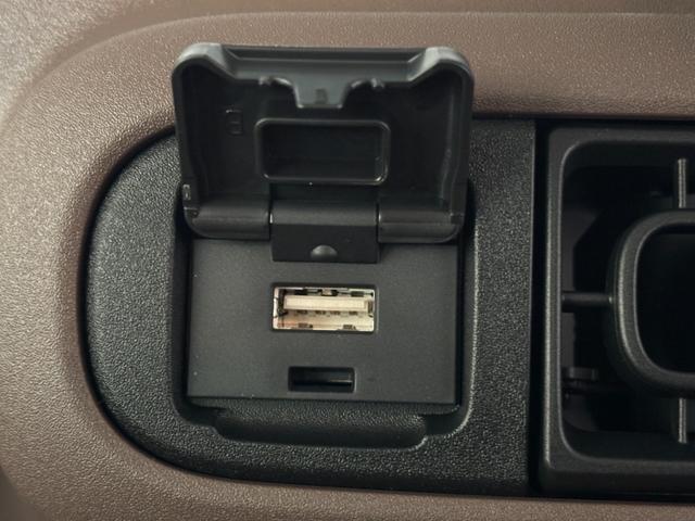 ムーヴキャンバス セオリーＧ　４ＷＤ　届出済未使用車　バックカメラ　衝突被害軽減ブレーキ　シートヒーター　クリアランスソナー　レーンアシスト　ドリンクヒーター　両側電動スライドドア　パワーモード　オートライト　フォグランプ（30枚目）