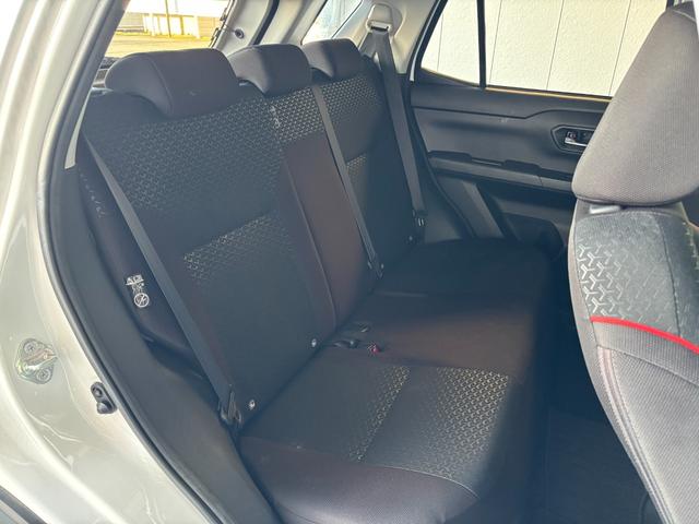 ライズ Ｚ　純正９インチディスプレイオーディオ　フルセグＴＶ　全周囲カメラ　ＥＴＣ　衝突被害軽減ブレーキ　クリアランスソナー　フロントデアイサー　エンスタ　クルコン　ＢＳＭ　ＵＳＢ　Ｂｌｕｅｔｏｏｔｈ接続　ＬＥＤ（42枚目）