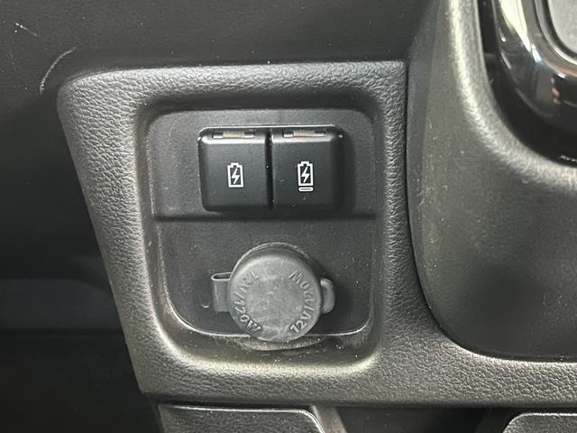 ソリオ ハイブリッドＭＸ　４ＷＤ　衝突被害軽減ブレーキ　左側電動スライドドア　クリアランスソナー　レーンアシスト　シートヒーター　クルコン　ステリモ　オートライト　ＵＳＢ充電　純正１４ＡＷ（16枚目）