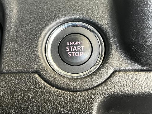 ソリオ ハイブリッドＭＸ　４ＷＤ　衝突被害軽減ブレーキ　左側電動スライドドア　クリアランスソナー　レーンアシスト　シートヒーター　クルコン　ステリモ　オートライト　ＵＳＢ充電　純正１４ＡＷ（19枚目）