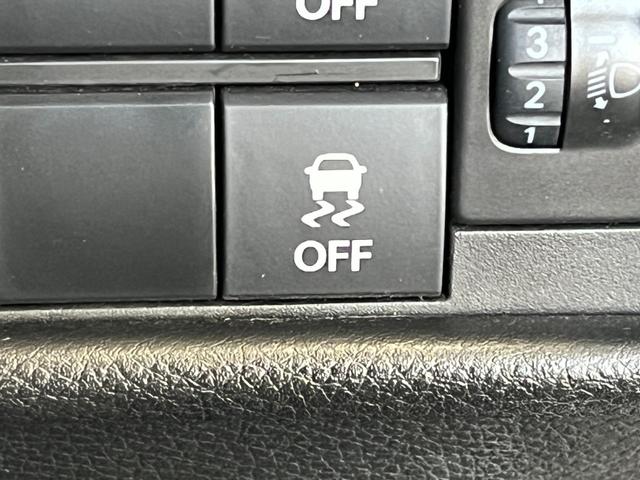 ソリオ ハイブリッドＭＸ　４ＷＤ　衝突被害軽減ブレーキ　左側電動スライドドア　クリアランスソナー　レーンアシスト　シートヒーター　クルコン　ステリモ　オートライト　ＵＳＢ充電　純正１４ＡＷ（27枚目）