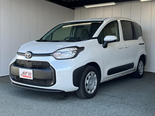 シエンタ ハイブリッドＧ　４ＷＤ　７人乗り　純正８インチディスプレイオーディオ　フルセグＴＶ　全周囲カメラ　ＥＴＣ　衝突被害軽減ブレーキ　クリアランスソナー　レーンアシスト　フロントデアイサー　クルコン　ＵＳＢ　ＢＴ接続（45枚目）