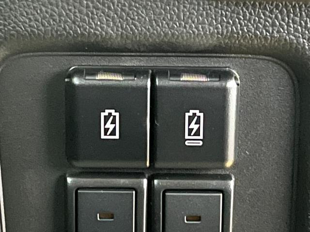 ワゴンＲカスタムＺ ハイブリッドＺＸ　４ＷＤ　届出済未使用車　衝突被害軽減ブレーキ　シートヒーター　クリアランスソナー　レーンアシスト　クルコン　ＬＥＤライト　ステリモ　オートライト　純正１４ＡＷ（14枚目）