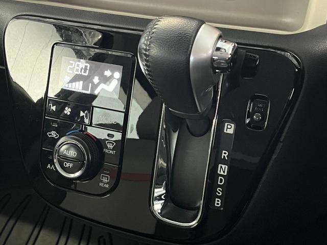 パッソ モーダ Gパッケージ 4WD 前方ドラレコ SDナビ フルセグTV 全周囲カメラ ETC 衝突被害軽減ブレーキ シートヒーター フロントデアイサー クリアランスソナー オートライト オートハイビーム Bluetooth接続(14枚目)