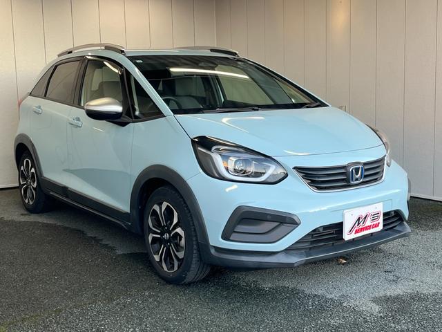 フィット e:HEVクロスター 4WD ETC 純正ナビ バックモニター ワンセグTV クルコン オートライト LEDライト 衝突被害軽減ブレーキ 横滑り防止装置 レーンアシスト フロントデアイサー クリアランスソナー ECON(4枚目)