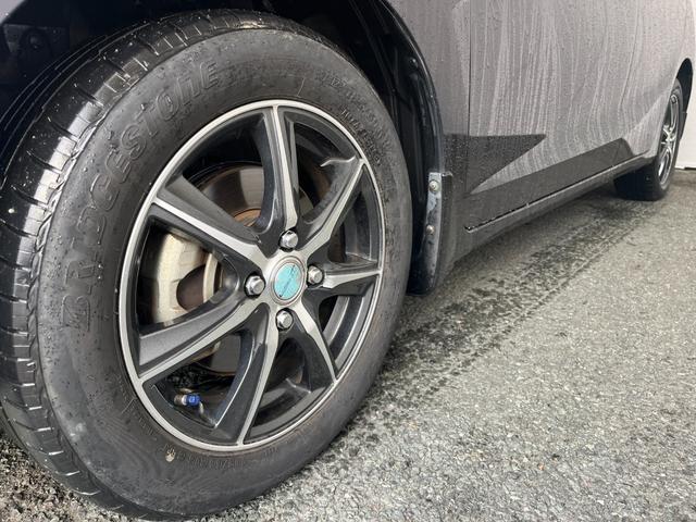 フィットハイブリッド Lパッケージ 純正HDDナビ バックモニター フルセグTV ETC CD DVD可 Bluetooth接続 USB HDMI クルコン 衝突被害軽減ブレーキ 横滑り防止装置 フロントデアイサー LEDライト(8枚目)