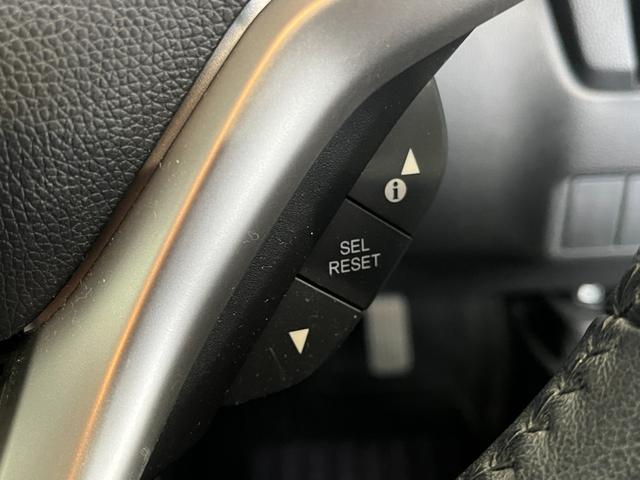 フィットハイブリッド Lパッケージ 純正HDDナビ バックモニター フルセグTV ETC CD DVD可 Bluetooth接続 USB HDMI クルコン 衝突被害軽減ブレーキ 横滑り防止装置 フロントデアイサー LEDライト(33枚目)