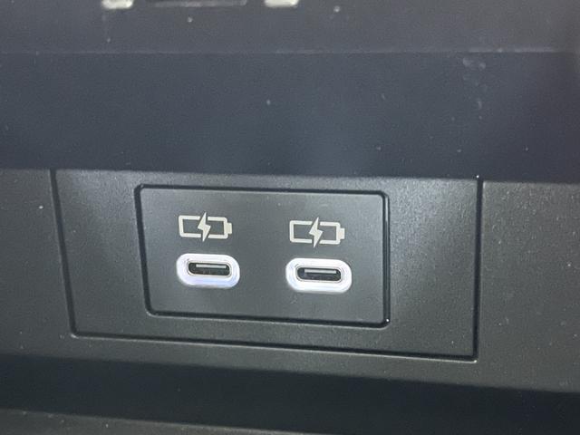 プリウス Z 4WD 前後ドラレコ ETC2 純正ナビ 全周囲モニター モデリスタエアロ 置くだけ充電 クルコン ステアリングヒーター シートヒーター パワーシート クリアランスソナー 100V電源 オートライト(26枚目)