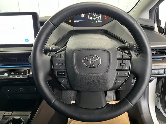 プリウス Z 4WD 前後ドラレコ ETC2 純正ナビ 全周囲モニター モデリスタエアロ 置くだけ充電 クルコン ステアリングヒーター シートヒーター パワーシート クリアランスソナー 100V電源 オートライト(38枚目)