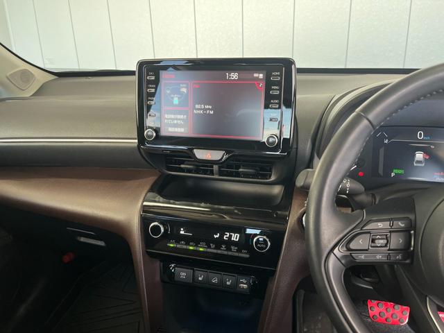 ヤリスクロス ハイブリッドZ 4WD 純正ディスプレイオーディオ 全周囲カメラ ETC2 衝突被害軽減ブレーキ シートヒーター GRマッドフラップ エンジンスターター 社外マフラー ダウンヒルアシスト フロントデアイサー BT接続(11枚目)