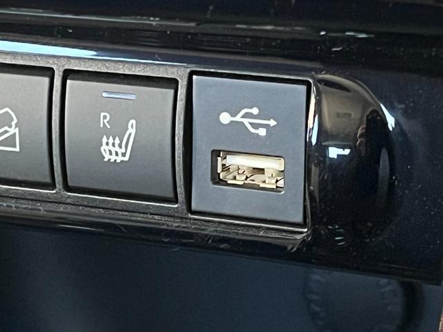 ヤリスクロス ハイブリッドZ 4WD 純正ディスプレイオーディオ 全周囲カメラ ETC2 衝突被害軽減ブレーキ シートヒーター GRマッドフラップ エンジンスターター 社外マフラー ダウンヒルアシスト フロントデアイサー BT接続(21枚目)