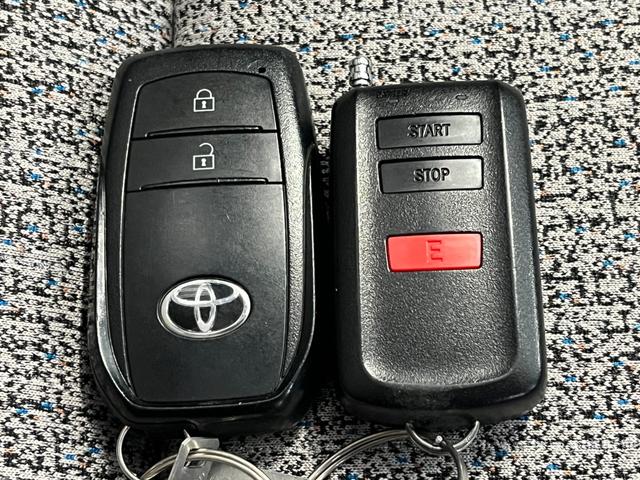 ヤリスクロス ハイブリッドZ 4WD 純正ディスプレイオーディオ 全周囲カメラ ETC2 衝突被害軽減ブレーキ シートヒーター GRマッドフラップ エンジンスターター 社外マフラー ダウンヒルアシスト フロントデアイサー BT接続(47枚目)