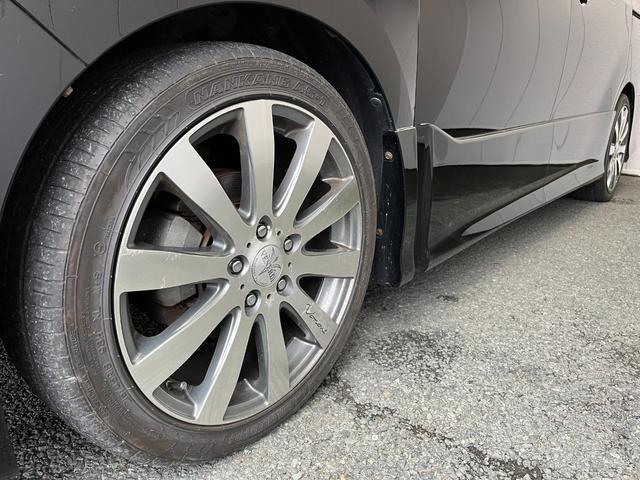 ノア Si 4WD 寒冷地仕様 ETC 社外ナビ バックモニター CD DVD可 Bluetooth接続 フルセグTV オートライト LEDライト フロントデアイサー 横滑り防止装置 左側電動スライドドア(8枚目)