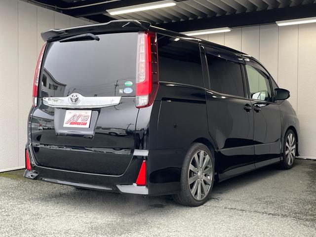 ノア Si 4WD 寒冷地仕様 ETC 社外ナビ バックモニター CD DVD可 Bluetooth接続 フルセグTV オートライト LEDライト フロントデアイサー 横滑り防止装置 左側電動スライドドア(41枚目)
