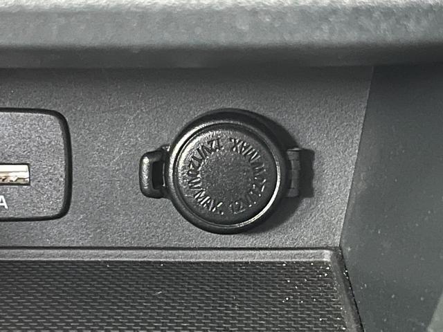 ＸＶ １．６ｉ－Ｌ　アイサイト　４ＷＤ　ＥＴＣ　オートライト　ＬＥＤライト　メモリーナビ　バックモニター　フルセグＴＶ　ＣＤ　ＤＶＤ可　Ｂｌｕｅｔｏｏｔｈ接続　クルコン　クリアランスソナー　レーンアシスト　衝突被害軽減ブレーキ（18枚目）