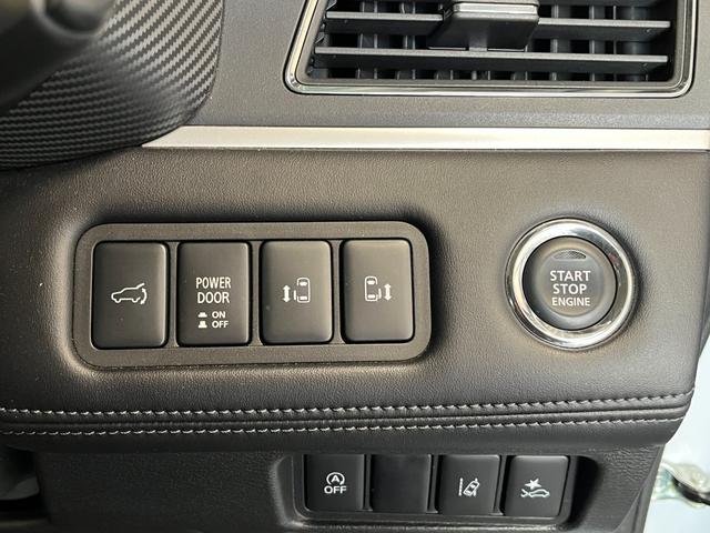 デリカＤ：５ Ｐ　前後ドラレコ　全周囲カメラ　メモリーナビ　両側電動スライドドア　プッシュスタート　衝突被害軽減ブレーキ　レンタアップ　アイドリングストップ　レーンアシスト　ステアリングヒーター　フォグランプ　ＥＴＣ（21枚目）