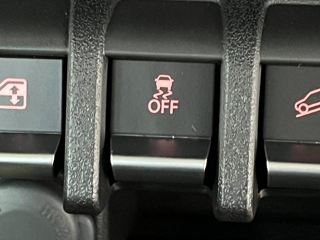 ジムニー ＸＣ　届出済未使用車！４ＷＤ　クリアランスソナー　レーンアシスト　ヘッドライトウォッシャー　衝突被害軽減ブレーキ　ヒルディセントコントロール　オートライト　ＬＥＤライト　シートヒーター（14枚目）