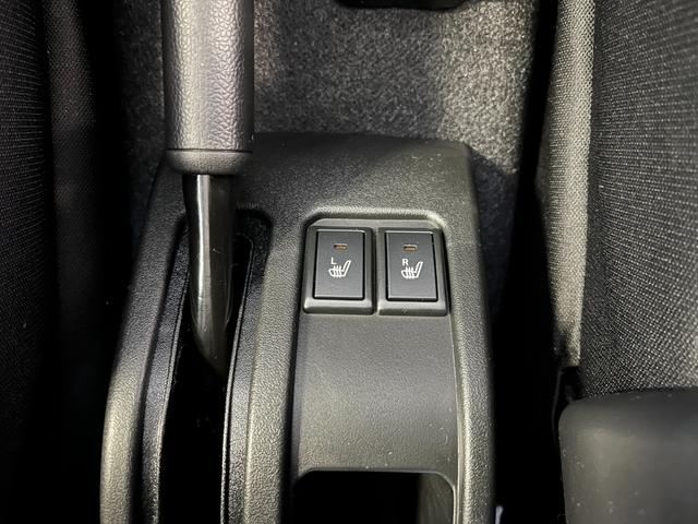 ジムニー ＸＣ　届出済未使用車！４ＷＤ　クリアランスソナー　レーンアシスト　ヘッドライトウォッシャー　衝突被害軽減ブレーキ　ヒルディセントコントロール　オートライト　ＬＥＤライト　シートヒーター（31枚目）