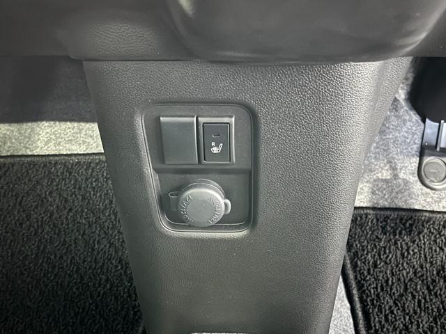 ワゴンＲ ＦＸ　ＭＴ車　走行距離１１００キロ　前後ドラレコ　運転席シートヒーター　ＣＤデッキ　オートライト　レーンアシスト　ソナー　ＡＵＸ　プッシュスタート　社外アルミ（14枚目）