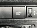 ハイブリッド　Ｚ　４ＷＤ　前方ドラレコ　純正ディスプレイオーディオプラス　全周囲モニター　Ｂｌｕｅｔｏｏｔｈ　フルセグＴＶ　パワーバックドア　オートライト　ＬＥＤライト　置くだけ充電　サンルーフ　後席ＵＳＢ充電（31枚目）