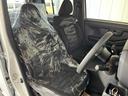 Ｇ　ダーククロムベンチャー　届出済未使用車　４ＷＤ　クルコン　オートライト　オートハイビーム　ＬＥＤライト　クリアランスソナー　レーンアシスト　衝突被害軽減ブレーキ　ＵＳＢ充電　ムーンルーフ　バックカメラ（10枚目）