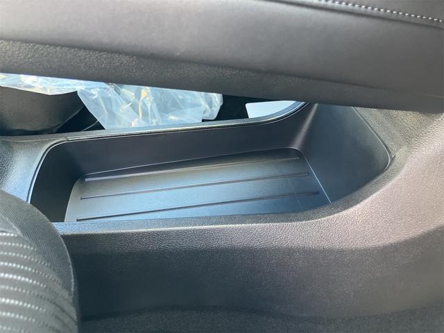 ノート X FOUR 4WD 全周囲カメラ ナビ クリアランスソナー オートクルーズコントロール 衝突被害軽減システム アルミホイール オートマチックハイビーム オートライト スマートキー アイドリングストップ(37枚目)