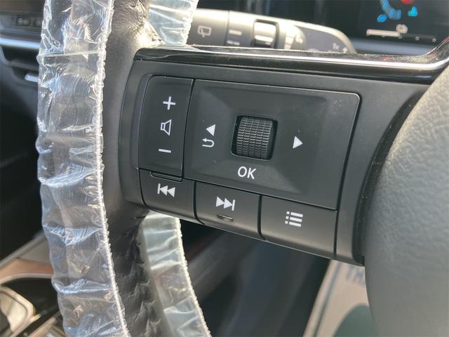 オーラ Ｇ　ＦＯＵＲ　４ＷＤ　全周囲カメラ　ナビ　ＴＶ　クリアランスソナー　衝突被害軽減システム　アルミホイール　オートマチックハイビーム　オートライト　ＬＥＤヘッドランプ　スマートキー　アイドリングストップ（9枚目）