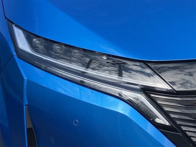 オーラ Ｇ　ＦＯＵＲ　４ＷＤ　全周囲カメラ　ナビ　ＴＶ　クリアランスソナー　衝突被害軽減システム　アルミホイール　オートマチックハイビーム　オートライト　ＬＥＤヘッドランプ　スマートキー　アイドリングストップ（14枚目）