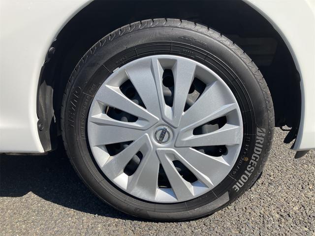 デイズ Ｓ　４ＷＤ　クリアランスソナー　衝突被害軽減システム　キーレスエントリー　アイドリングストップ　電動格納ミラー　シートヒーター　ベンチシート　ＣＶＴ　ＡＢＳ　ＥＳＣ　ミュージックプレイヤー接続可（20枚目）