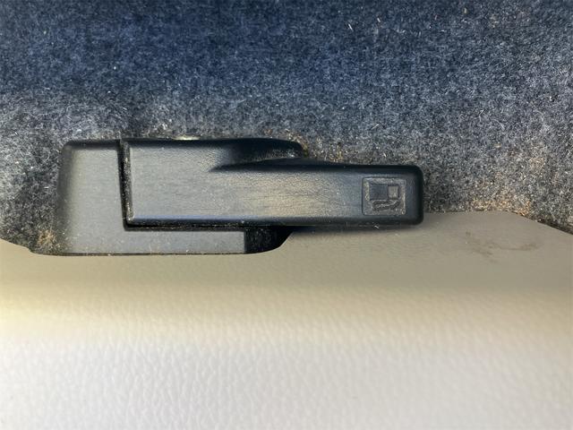 デイズ Ｓ　４ＷＤ　クリアランスソナー　衝突被害軽減システム　キーレスエントリー　アイドリングストップ　電動格納ミラー　シートヒーター　ベンチシート　ＣＶＴ　ＡＢＳ　ＥＳＣ　ミュージックプレイヤー接続可（26枚目）