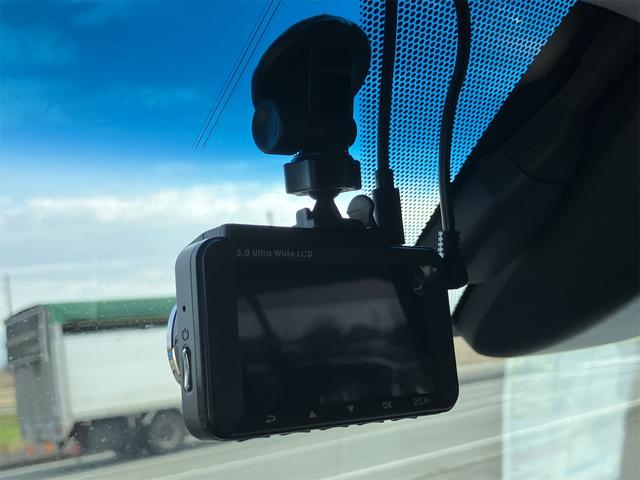 ランドクルーザー AX 4WD ドライブレコーダー ETC バックカメラ ワンオーナー車 オートクルーズコントロール 黒革調シートカバー 9インチナビ&フルセグTV オートマチックハイビーム オートライト LEDヘッドランプ(11枚目)