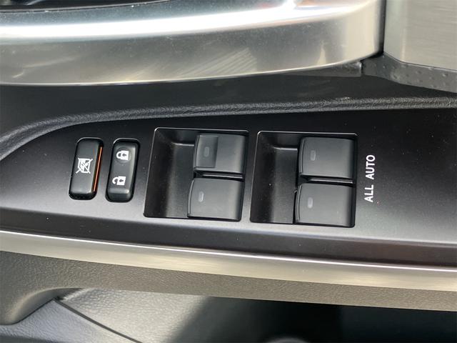 ランドクルーザー AX 4WD ドライブレコーダー ETC バックカメラ ワンオーナー車 オートクルーズコントロール 黒革調シートカバー 9インチナビ&フルセグTV オートマチックハイビーム オートライト LEDヘッドランプ(32枚目)