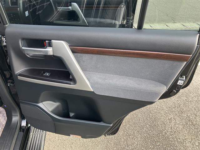 ランドクルーザー AX 4WD ドライブレコーダー ETC バックカメラ ワンオーナー車 オートクルーズコントロール 黒革調シートカバー 9インチナビ&フルセグTV オートマチックハイビーム オートライト LEDヘッドランプ(56枚目)