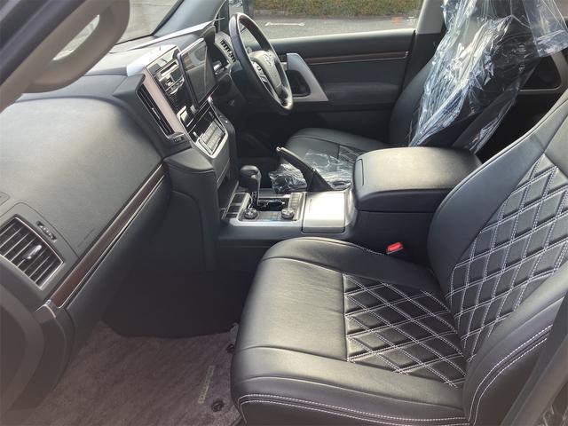 ランドクルーザー AX 4WD ドライブレコーダー ETC バックカメラ ワンオーナー車 オートクルーズコントロール 黒革調シートカバー 9インチナビ&フルセグTV オートマチックハイビーム オートライト LEDヘッドランプ(72枚目)