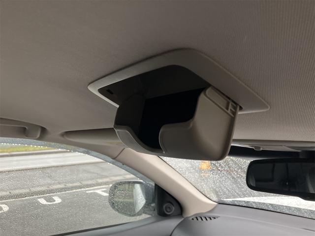 アウトランダーPHEV Gプラスパッケージ 4WD 全周囲カメラ クリアランスソナー オートクルーズコントロール レーンアシスト パワーシート 衝突被害軽減システム TV オートマチックハイビーム オートライト LEDヘッドランプ(42枚目)