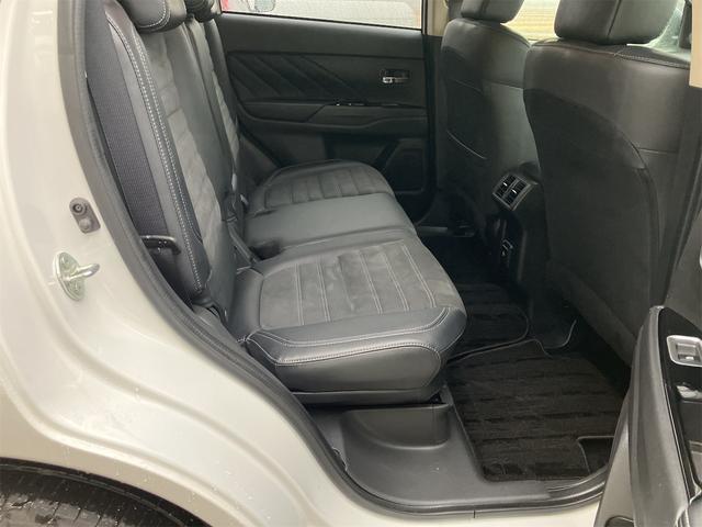 アウトランダーPHEV Gプラスパッケージ 4WD 全周囲カメラ クリアランスソナー オートクルーズコントロール レーンアシスト パワーシート 衝突被害軽減システム TV オートマチックハイビーム オートライト LEDヘッドランプ(49枚目)