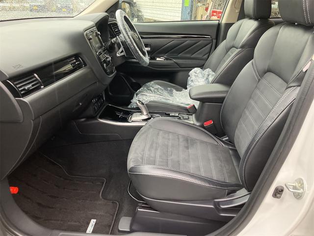 アウトランダーPHEV Gプラスパッケージ 4WD 全周囲カメラ クリアランスソナー オートクルーズコントロール レーンアシスト パワーシート 衝突被害軽減システム TV オートマチックハイビーム オートライト LEDヘッドランプ(61枚目)