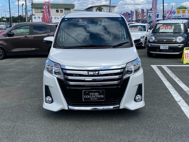 ノア Ｓｉ　４ＷＤ　純正９型ＳＤナビ　フルセグ　ＤＶＤ　Ｂｌｕｅｔｏｏｔｈ　バックカメラ　両側パワースライドドア　スマートキー　ＬＥＤライト　ＥＴＣ　アイドリングストップ（3枚目）