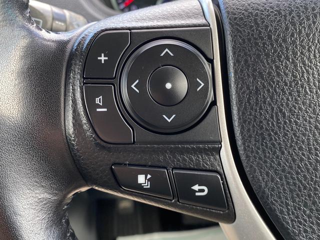 ノア Ｓｉ　４ＷＤ　純正９型ＳＤナビ　フルセグ　ＤＶＤ　Ｂｌｕｅｔｏｏｔｈ　バックカメラ　両側パワースライドドア　スマートキー　ＬＥＤライト　ＥＴＣ　アイドリングストップ（11枚目）
